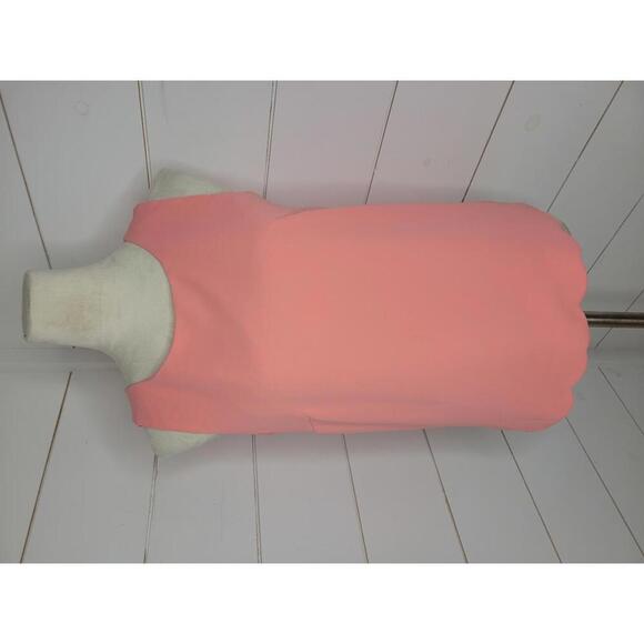 J Crew XS pink sleeveless blouse with overlap raised feature at lower back - Picture 1 of 5